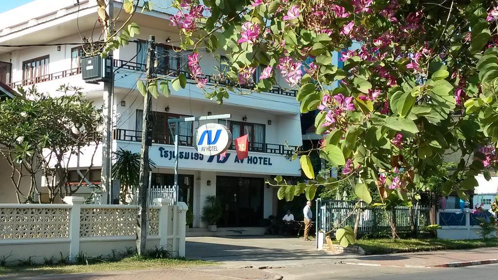 Av Hotel Vientiane Exterior photo